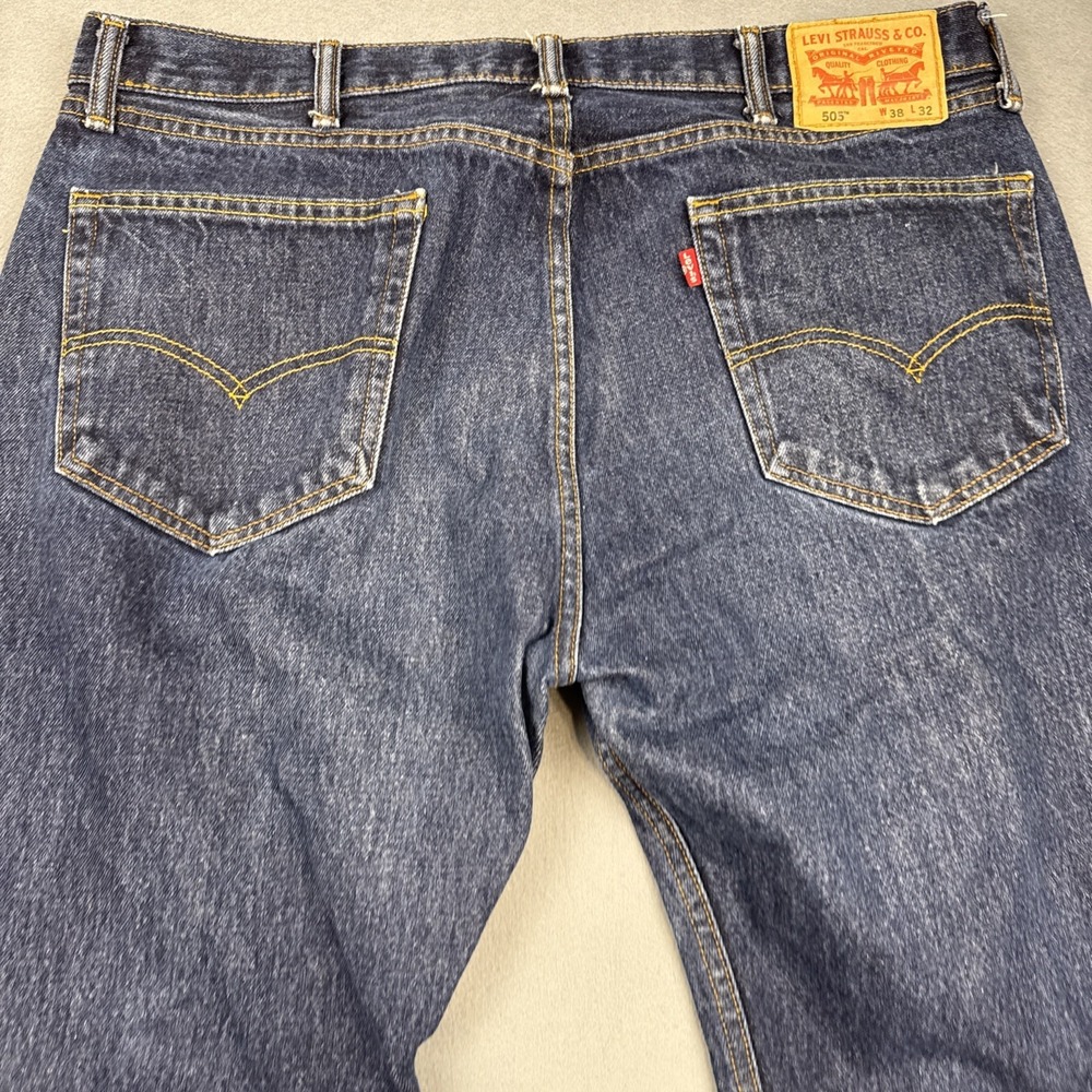 Levi's 505 Jeans 38/32 Straight Blue Denim DARK Wash Mid Rise